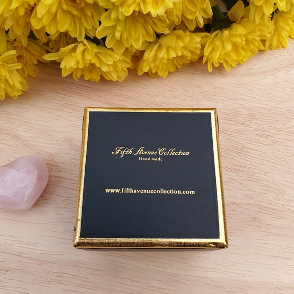 Swarovski Crystal Faux Garnet and Diamond Ring - Picture 9 of 10